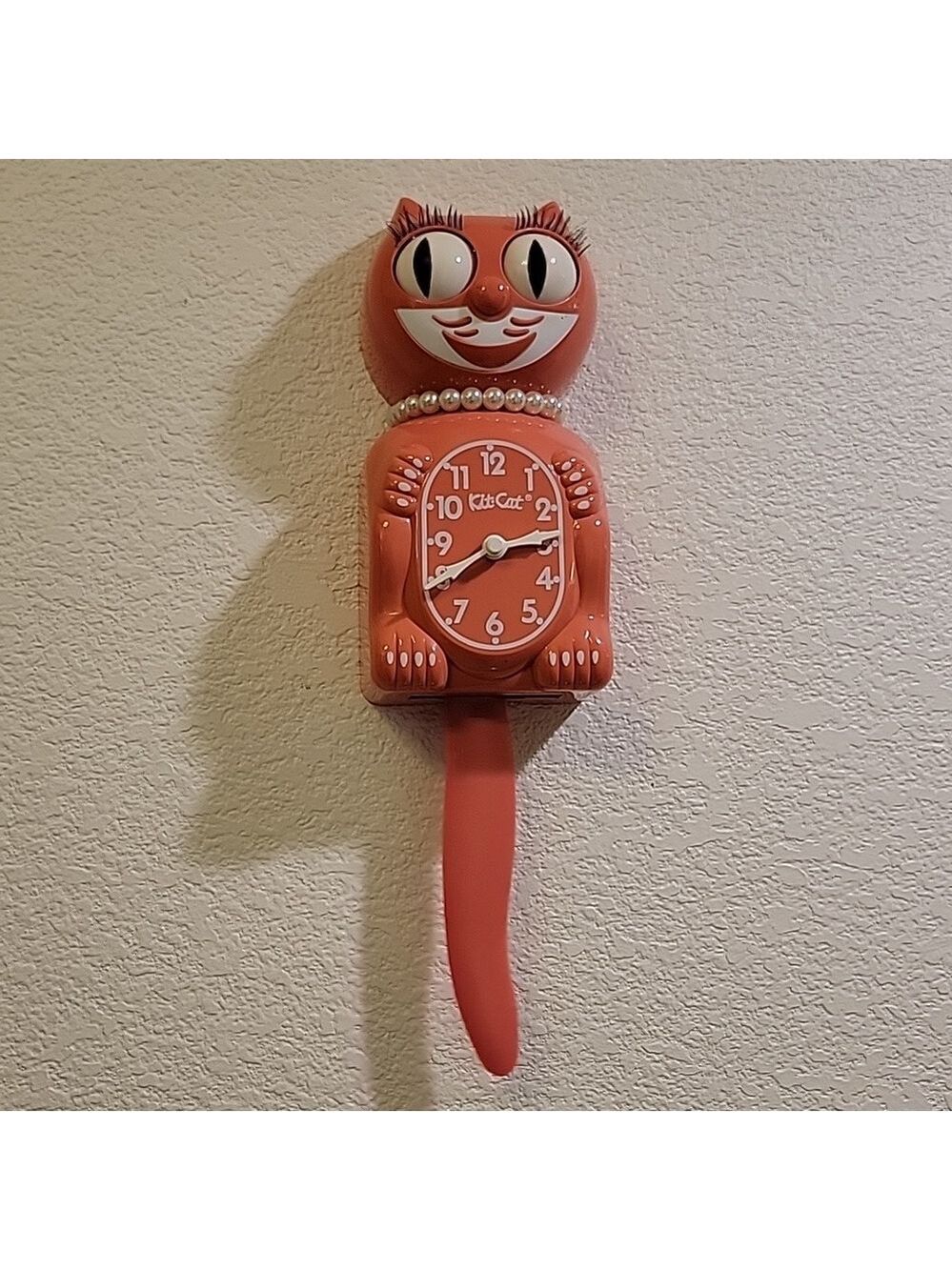 Rare Retired FADED PINK Lady Kit Cat Klock Clock